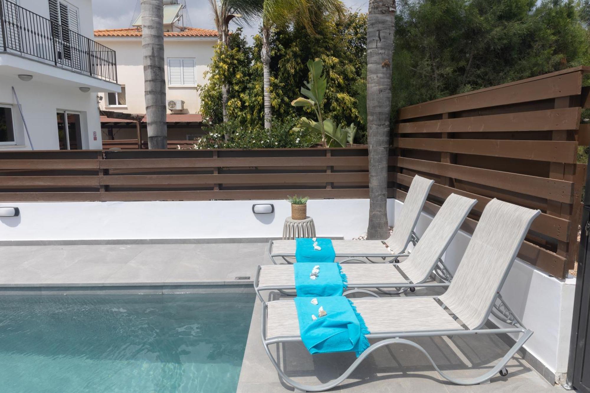 Evelmar Villa Protaras
